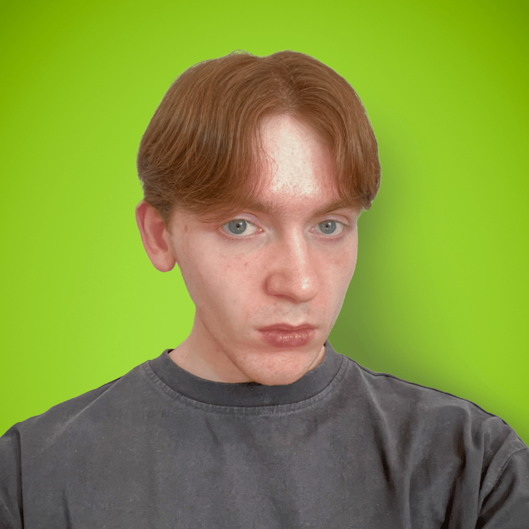 Szymon Łach headshot